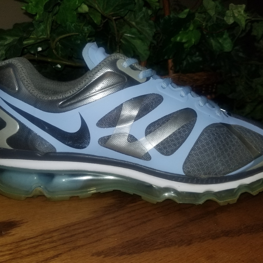 👣~NIKE AIR MAX SZ 11 WOMEN~👣